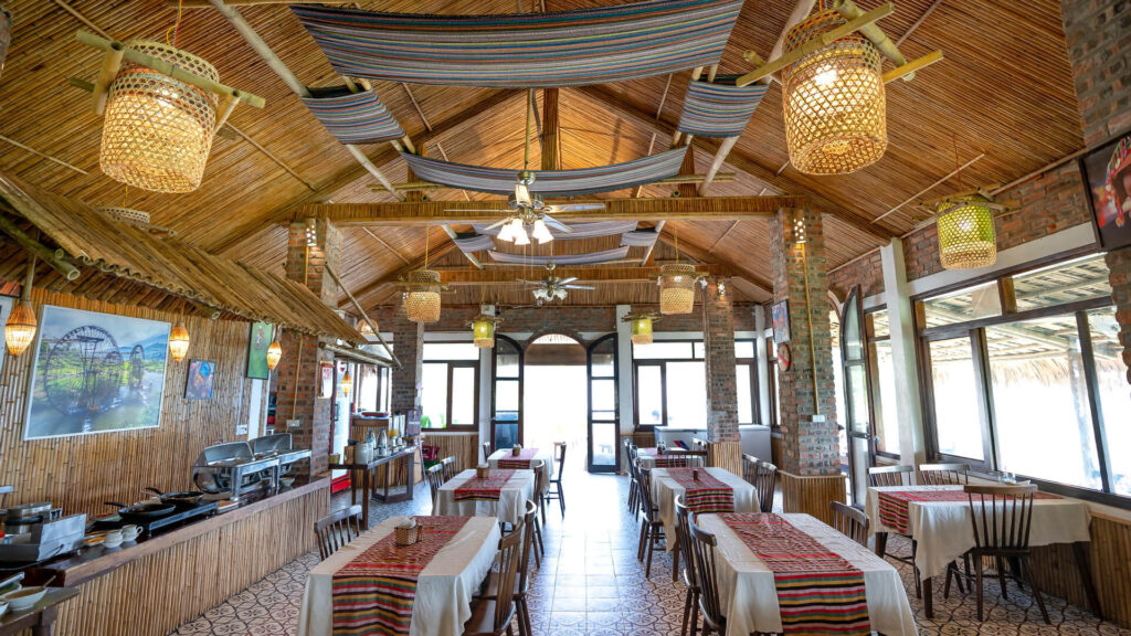 South Chinese Restaurant Interior Design