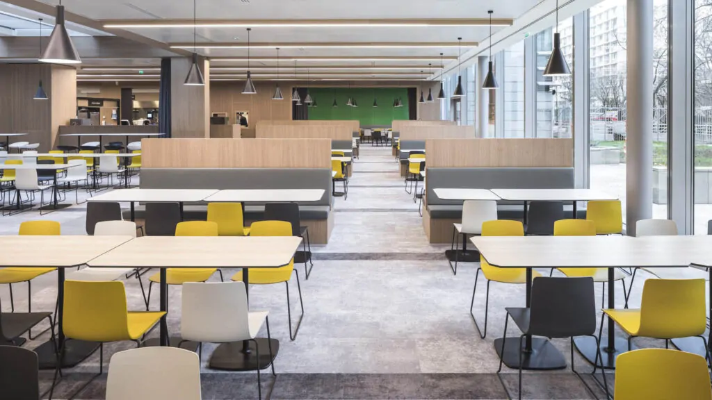 Canteen Interior Design (13)