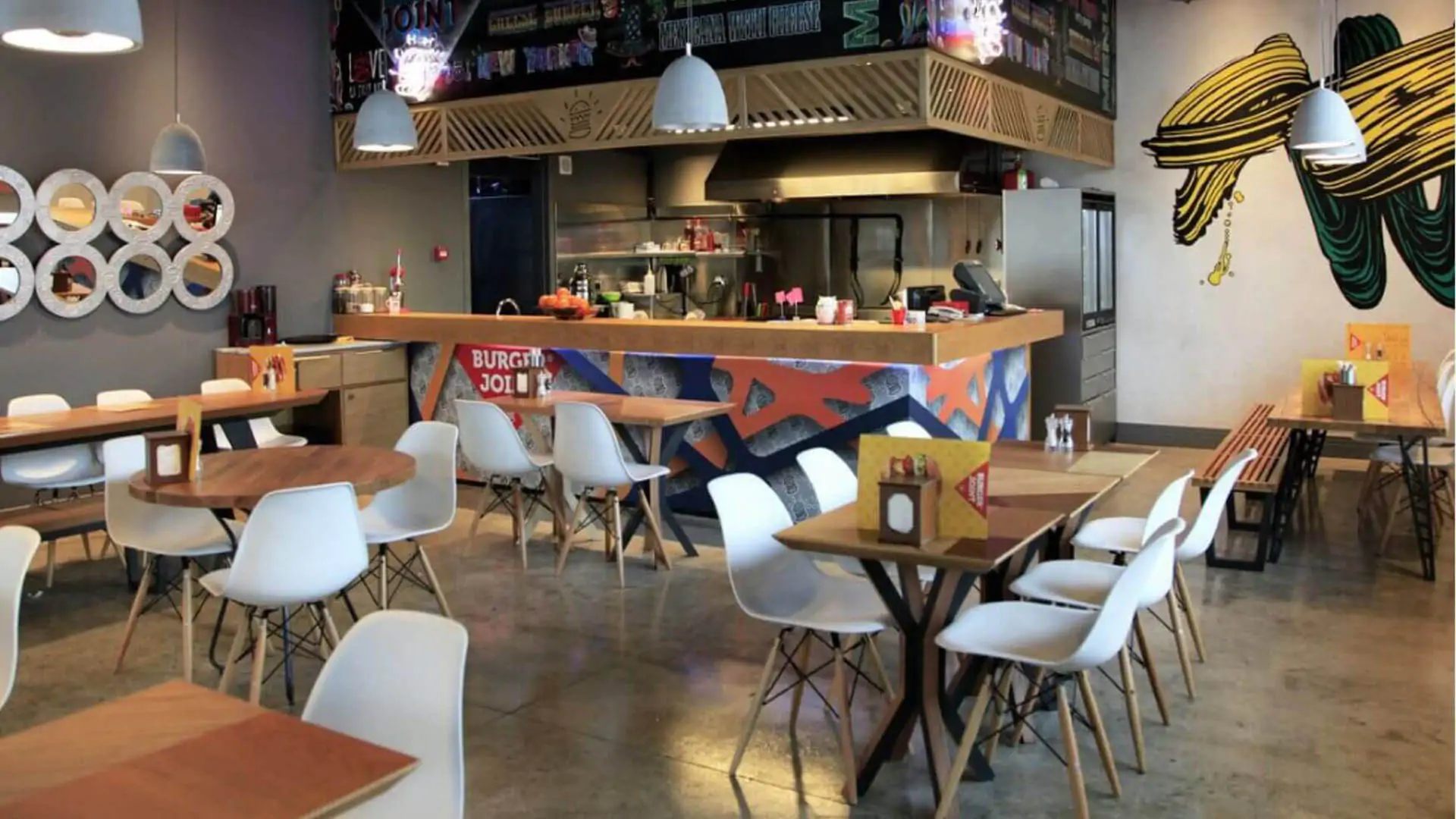 Food Court Interior Design (3)