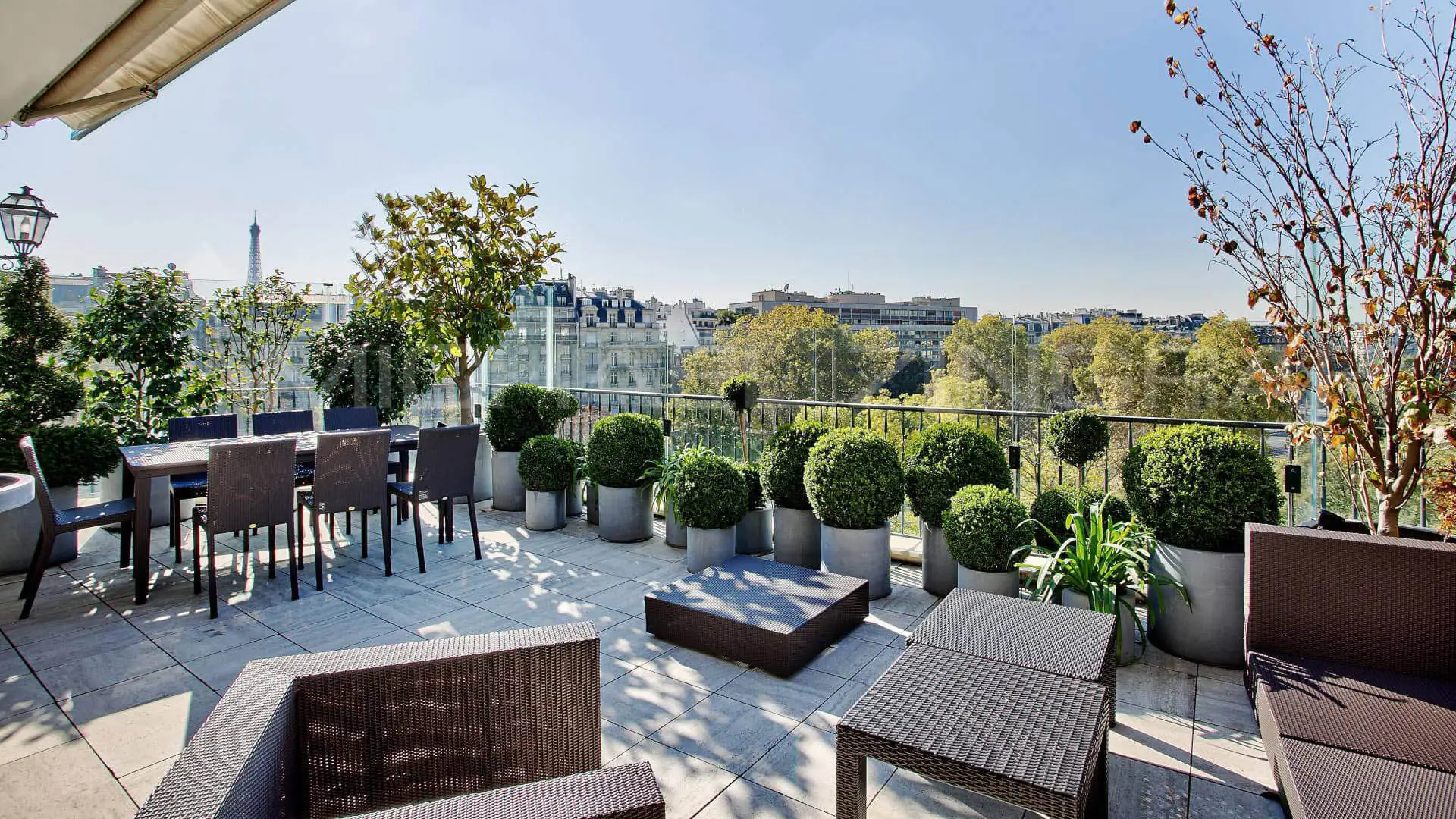 Rooftop Interior Design (27)