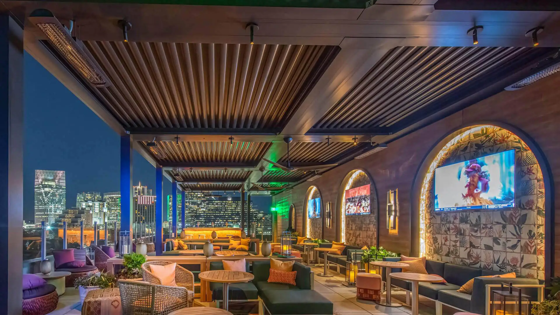 Rooftop Interior Design (36)