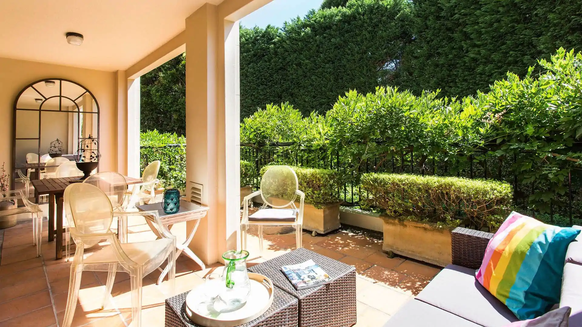 Terrace Interior Design (42)