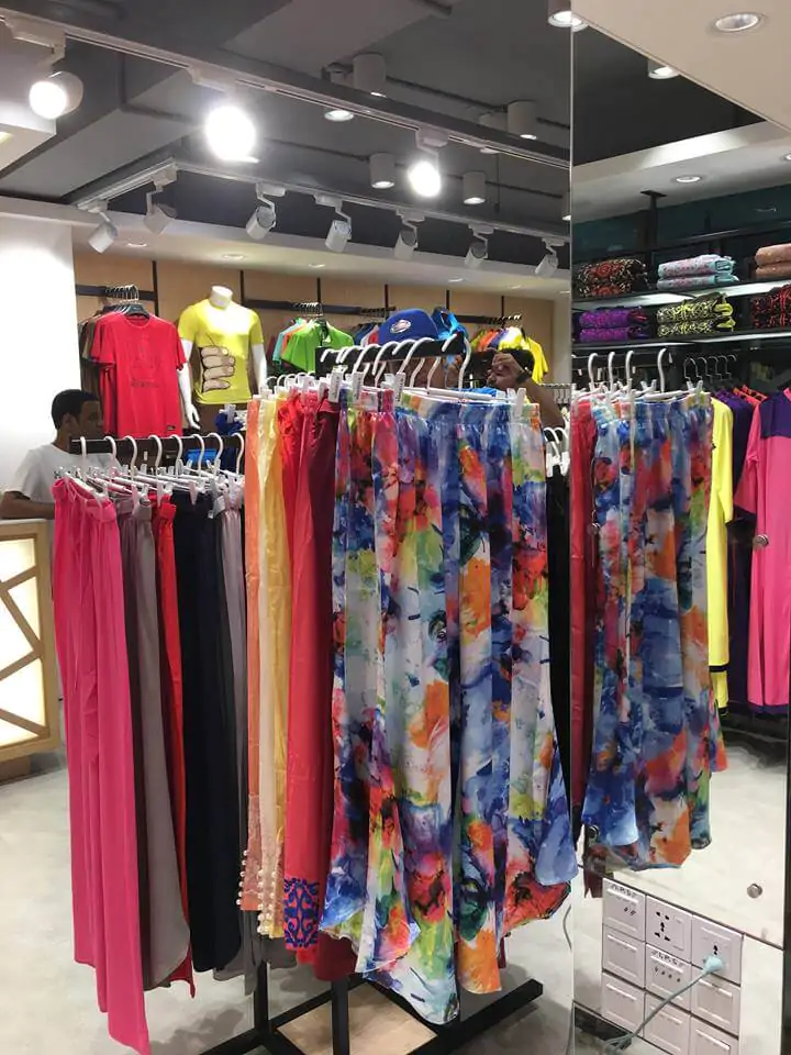 Mbrella Coxbazar Complete Project Fashion Store Interior Design (1)
