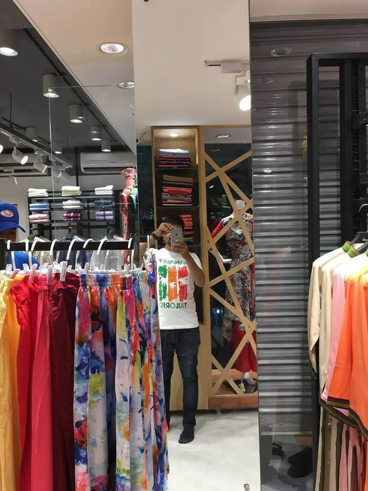 Mbrella Coxbazar Complete Project Fashion Store Interior Design (4)