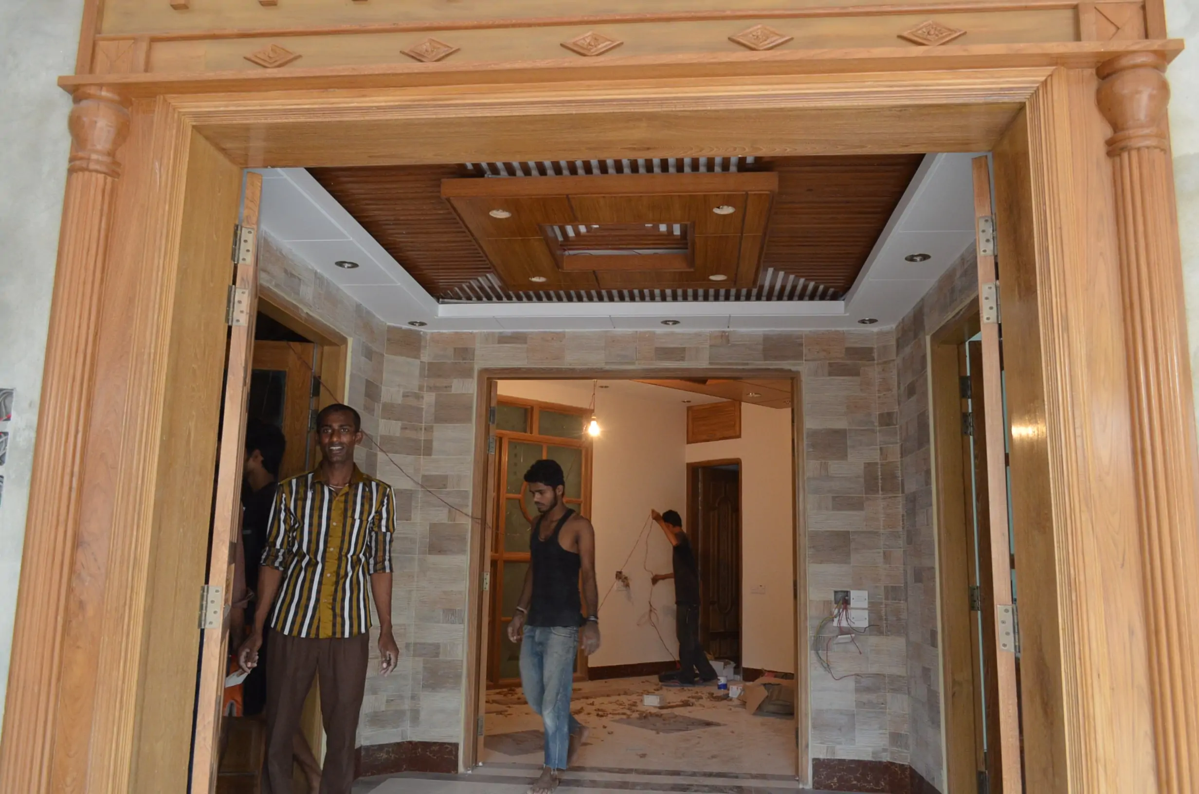 Mirza Azam Jamalapur Complete Project Entry Door Interior Design (19)