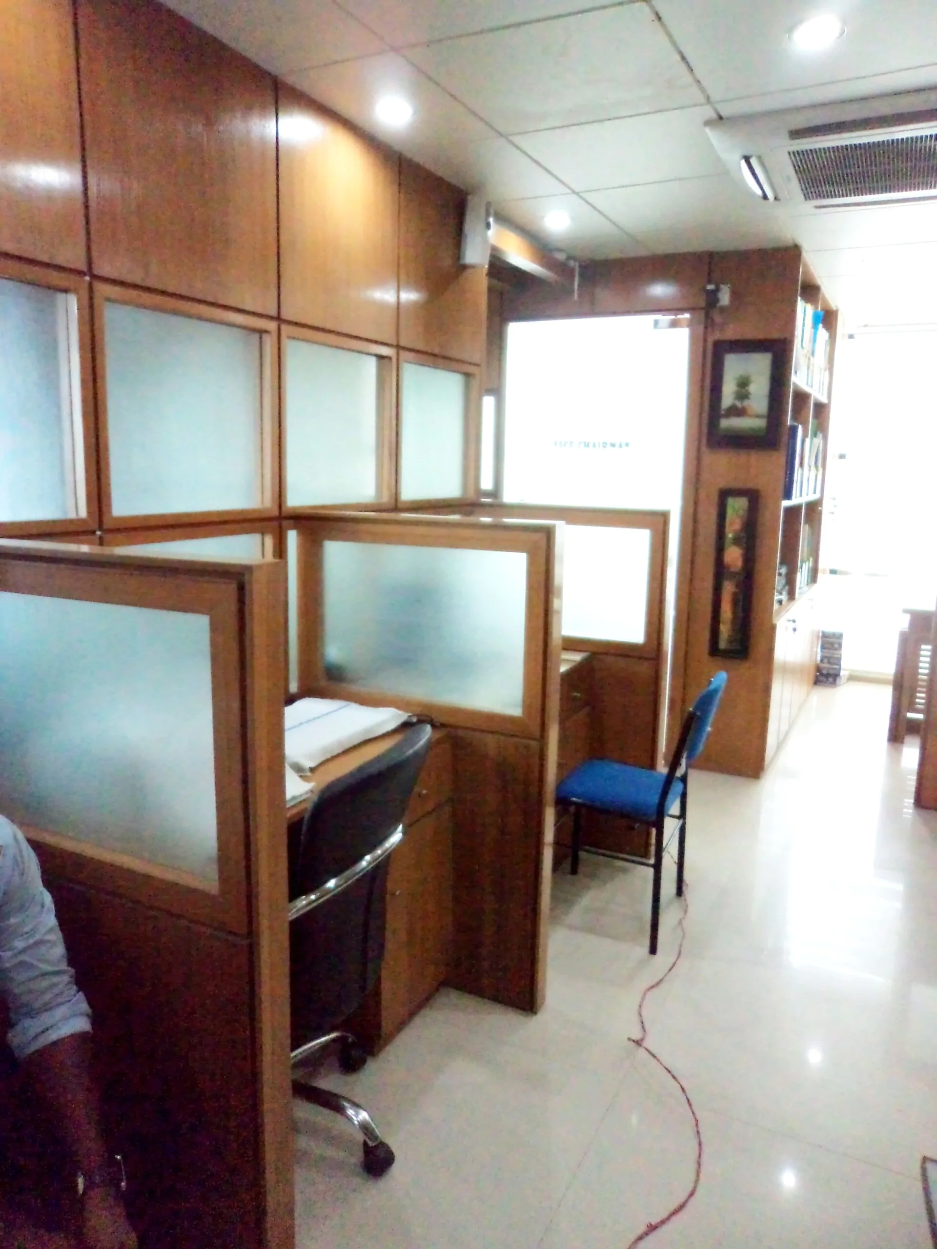 Skylark Banani Complete Project Office Workstation Area Design (13)
