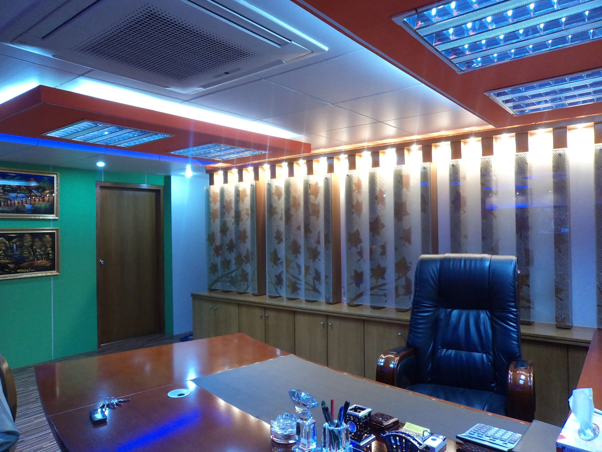 Toma Group Kakrail Complete Project Managing Director Room Interior Design (16)