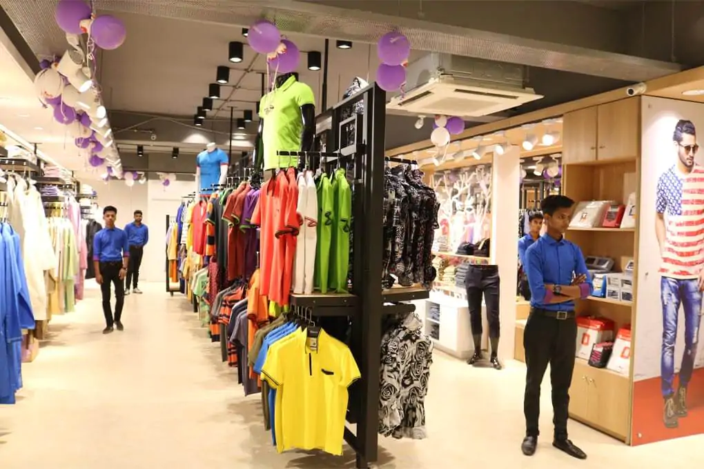 Fashion Store Interior Design for Mbrella (5)