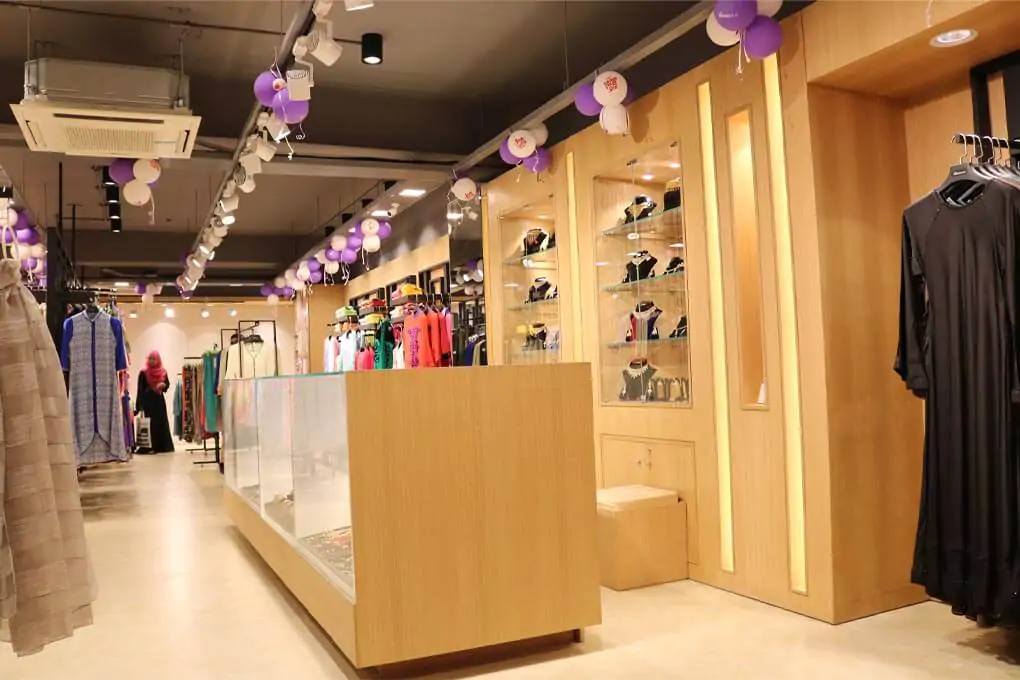 Fashion Store Interior Design for Mbrella (8)