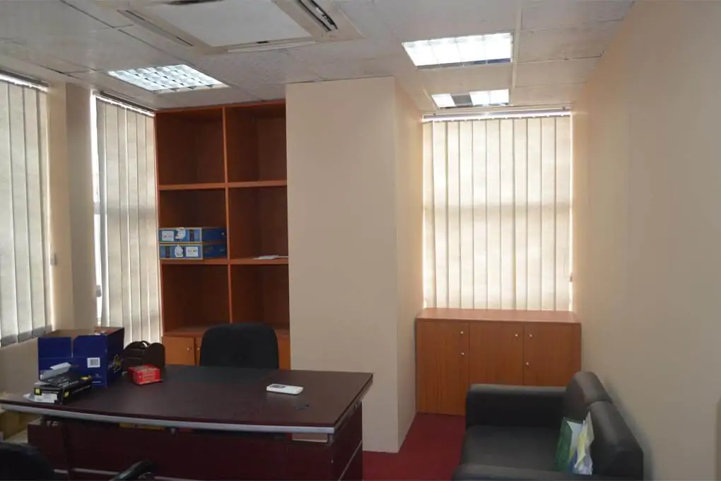 Manager Office Interior Design for IT Grow (2)