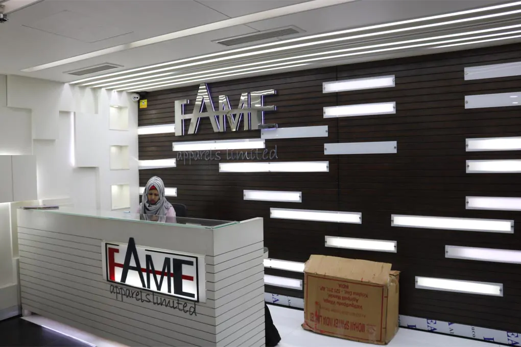 Reception Interior Design for Fame Apparels (1)