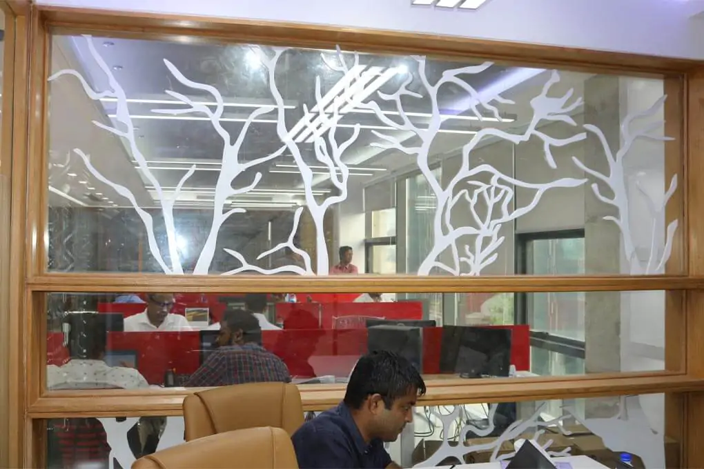Workstation Interior Design For Flora (2)